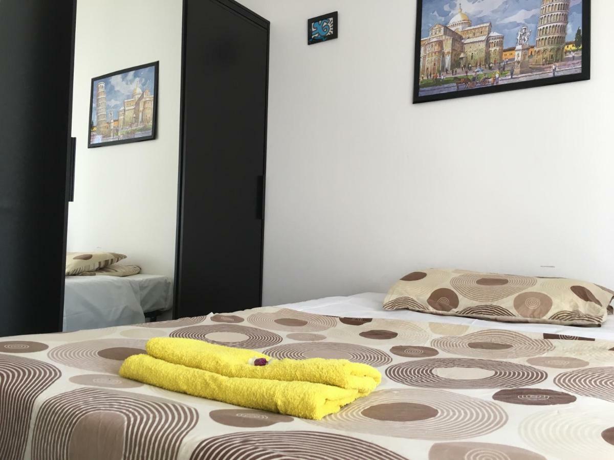 B&B Colombo Πίζα Εξωτερικό φωτογραφία